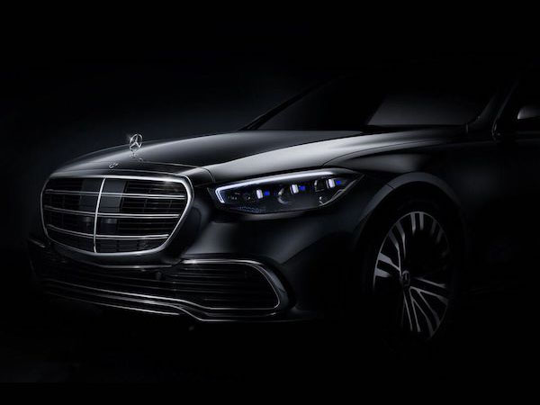 At Mercedes-Benz R&D I led a multi-disciplinary team in exploring new user experiences inside vehicles using novel sensing and display technologies...